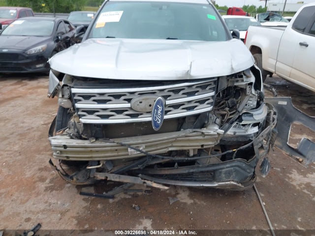Ford EXPLORER XLT 2018 1FM5K7D83JGB30500 Image 12