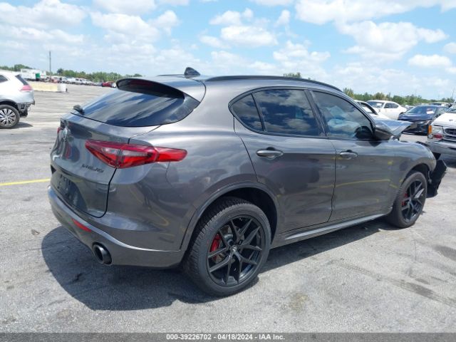 ZASPAJAN5L7C76320 Alfa Romeo Stelvio Sport Rwd