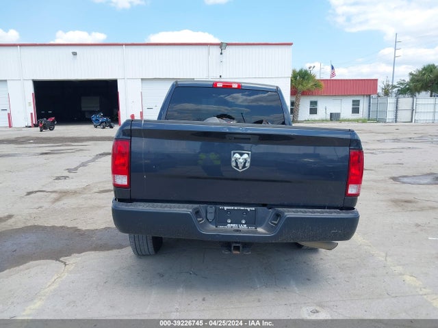1C6RR6FG5KS722471 RAM 1500 Classic Tradesman Quad Cab 4x2 6'4 Box
