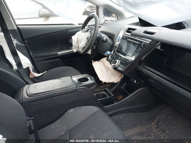 Toyota Prius V Three 2015 JTDZN3EU7FJ039161 Image 5