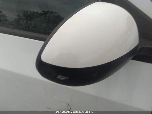 Chevrolet Sonic Lt Auto 2019 1G1JG6SB0K4142404 Image 15