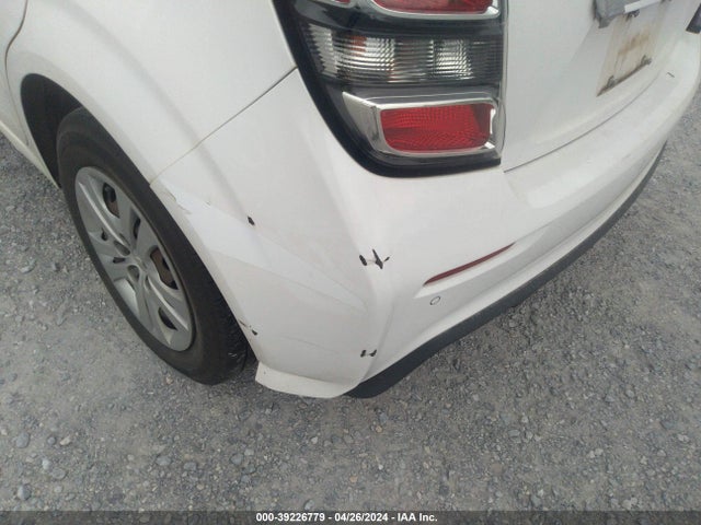 Chevrolet Sonic Lt Auto 2019 1G1JG6SB0K4142404 Image 16