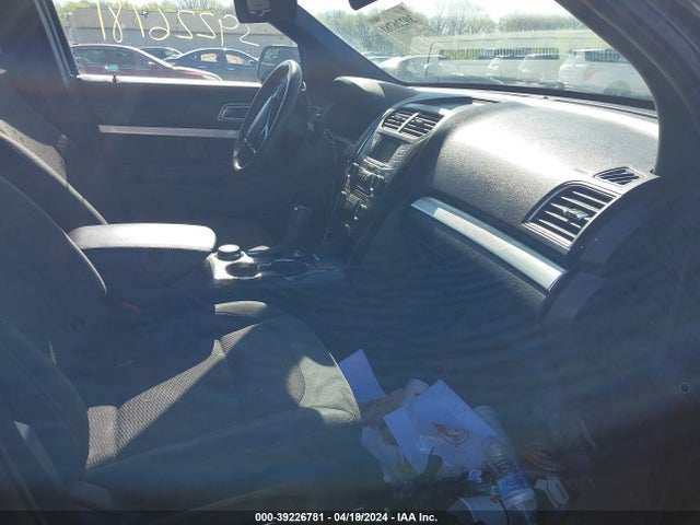 Ford EXPLORER XLT 2017 1FM5K8D82HGB76965 Image 5