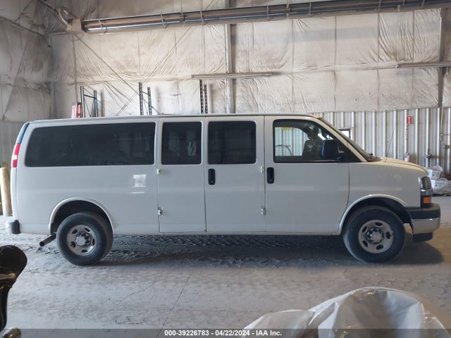 Chevrolet Express 3500 Lt 2018 1GAZGPFG7J1325183 Image 13