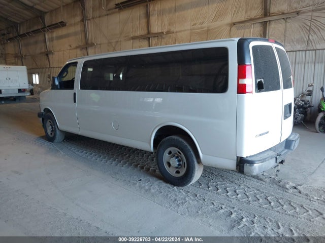 Chevrolet Express 3500 Lt 2018 1GAZGPFG7J1325183 Image 3