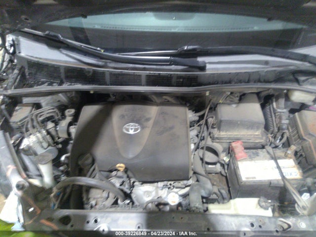 Toyota Sienna Le 8 Passenger 2017 5TDKZ3DC5HS831085 Image 10