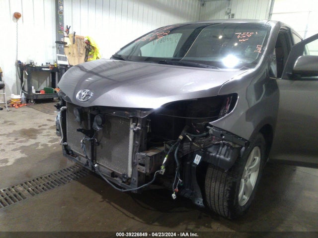 Toyota Sienna Le 8 Passenger 2017 5TDKZ3DC5HS831085 Image 6