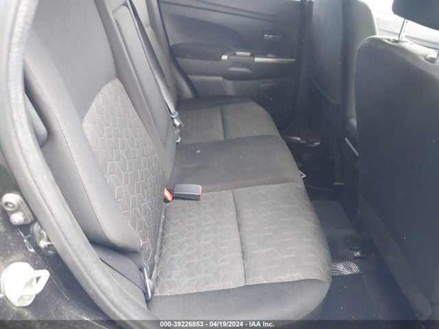 JA4AP4AUXLU022796 Mitsubishi Outlander Sport 2.0 Se