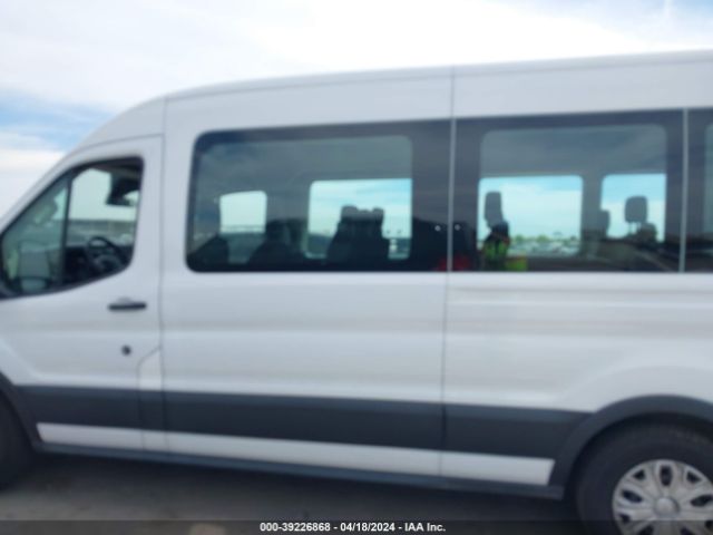 1FBAX2C8XLKA43397 Ford Transit-350 Passenger Van Xlt