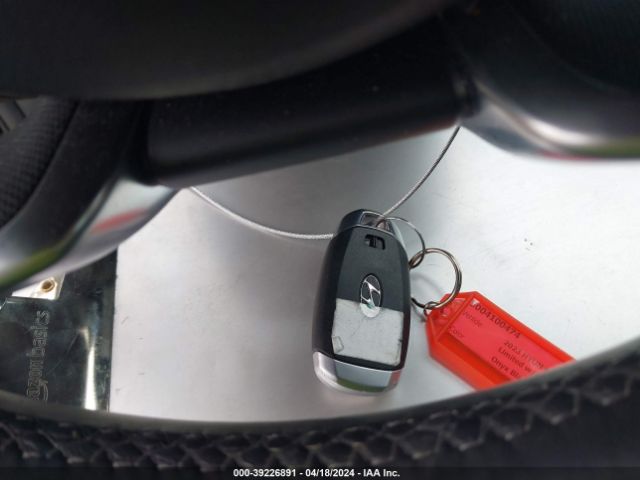 KMHLN4AJ2PU059904 Hyundai Elantra Hybrid Limited