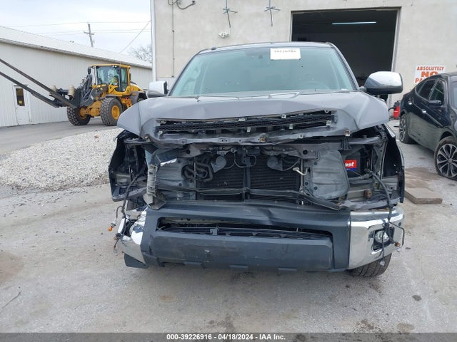5TFHY5F1XGX532009 Toyota Tundra Limited 5.7l V8
