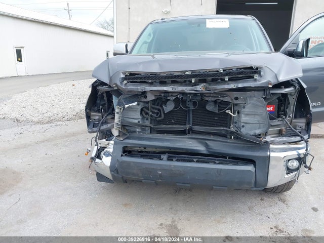 5TFHY5F1XGX532009 Toyota Tundra Limited 5.7l V8