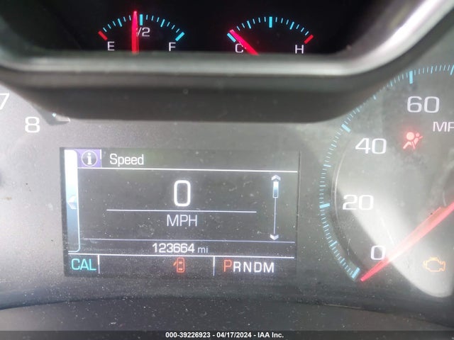 Chevrolet IMPALA 1LT 2018 2G1105S39J9163822 Image 15