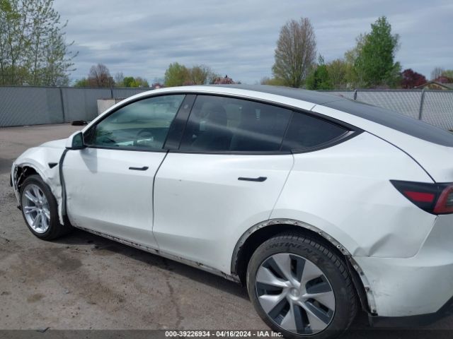 5YJYGDEE4MF152512 Tesla Model Y Long Range Dual Motor All-wheel Drive