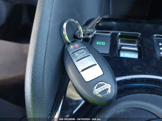 Nissan LEAF SV 2018 1N4AZ1CP3JC307449 Image 11