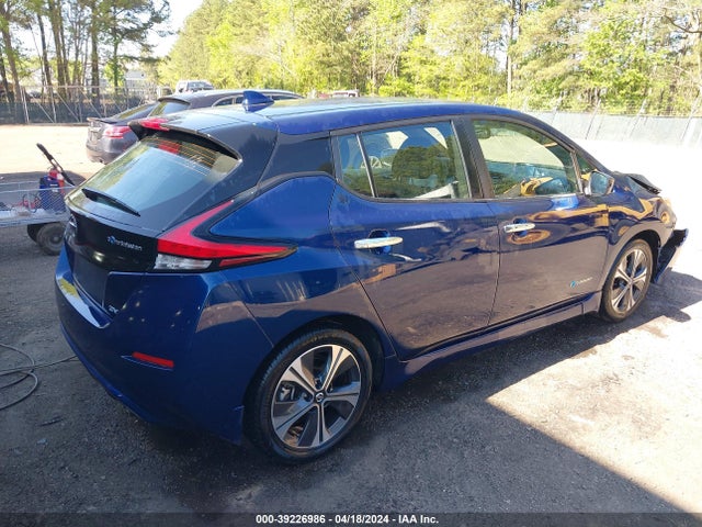 Nissan LEAF SV 2018 1N4AZ1CP3JC307449 Image 4