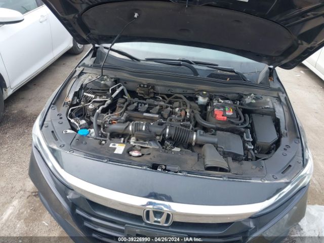1HGCV1F94JA121895 Honda Accord Touring