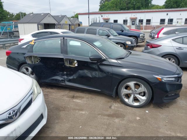 1HGCV1F94JA121895 Honda Accord Touring