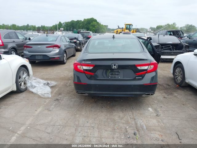 1HGCV1F94JA121895 Honda Accord Touring