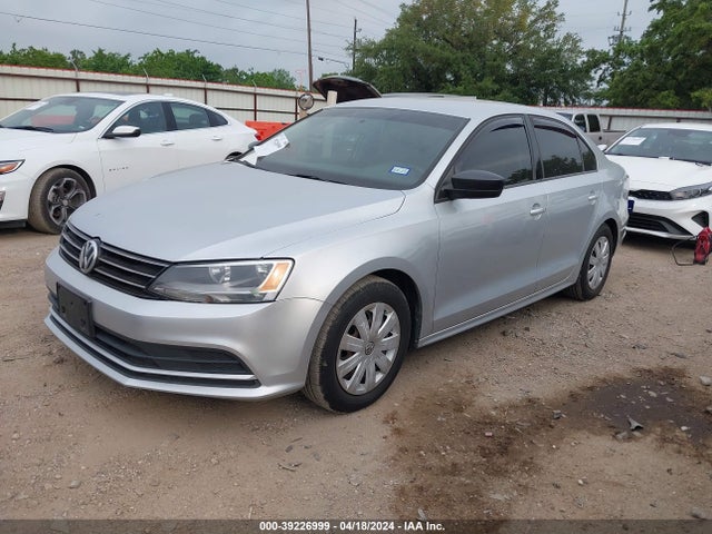 3VW2K7AJXFM249640 Volkswagen Jetta 2.0l S