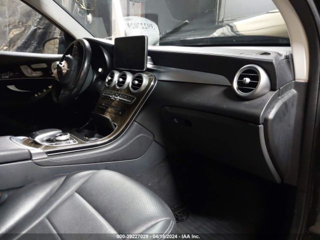 WDC0G4KB7GF013069 Mercedes-Benz Glc 300 4matic