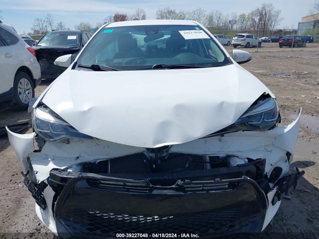 Toyota COROLLA SE 2018 2T1BURHE4JC023290 Image 12