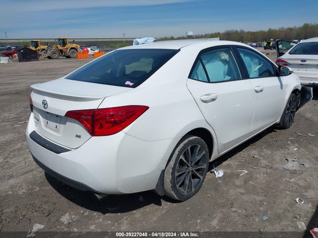 Toyota COROLLA SE 2018 2T1BURHE4JC023290 Image 4