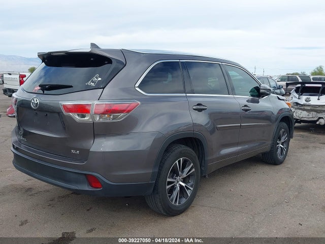 Toyota Highlander Xle V6 2016 5TDKKRFH0GS147690 Image 4