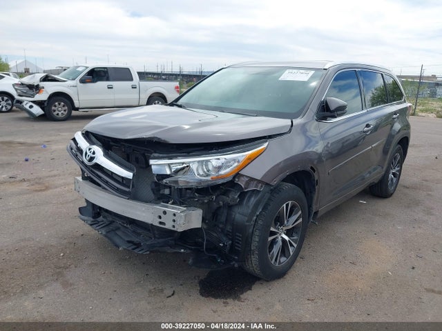 Toyota Highlander Xle V6 2016 5TDKKRFH0GS147690 Image 6