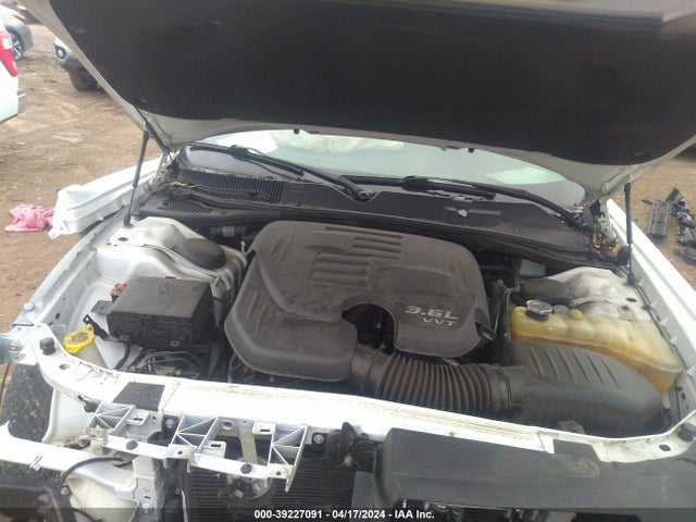 Dodge Challenger Sxt 2018 2C3CDZAG3JH255518 Image 10