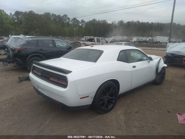 Dodge Challenger Sxt 2018 2C3CDZAG3JH255518 Image 4