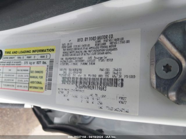3FA6P0H90JR119683 Ford FUSION SE