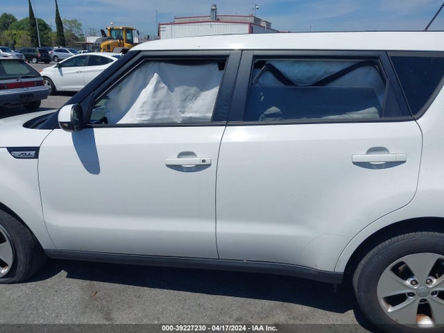 KIA Soul 2015 KNDJN2A26F7222351 Image 14