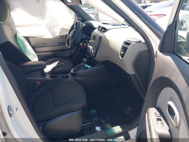KIA Soul 2015 KNDJN2A26F7222351 Image 5