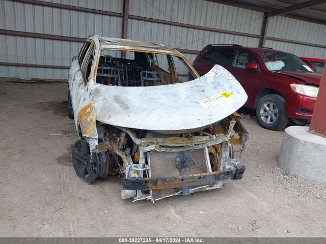 Toyota Rav4 Xle 2015 JTMRFREV9FD155226 Image 6
