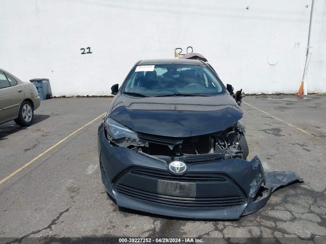 Toyota COROLLA LE 2018 2T1BURHE4JC055110 Image 11