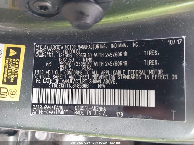 Toyota Highlander Le Plus 2018 5TDBZRFH1JS485666 Image 9