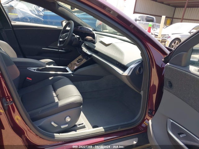 Lucid Air Pure 2023 50EA1PFA0PA008397 Image 5