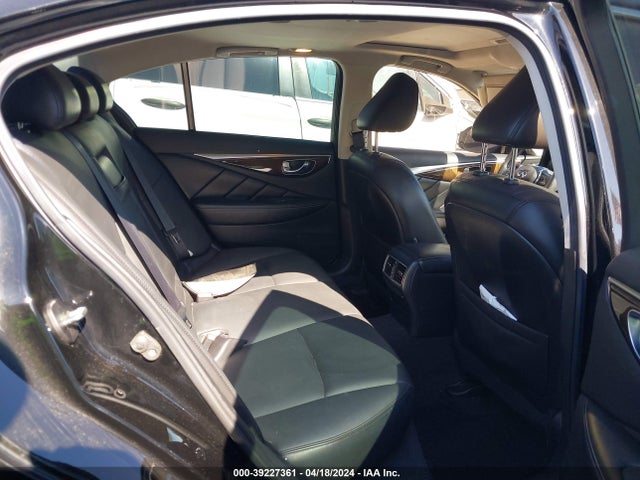 JN1EV7AP3JM360601 Infiniti Q50 3.0t Luxe