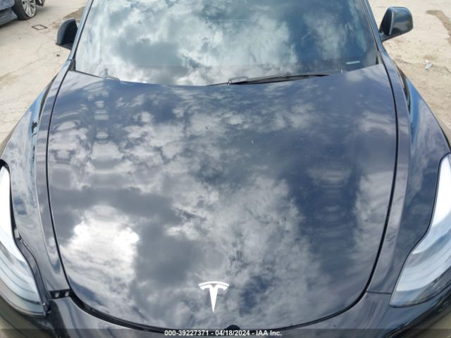 2023 TESLA MODEL 3 5YJ3E1EC0PF595628 Photo 9