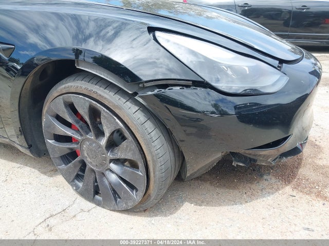 Tesla Model 3 Performance Dual Motor All-wheel Drive 2023 5YJ3E1EC0PF595628 Image 20