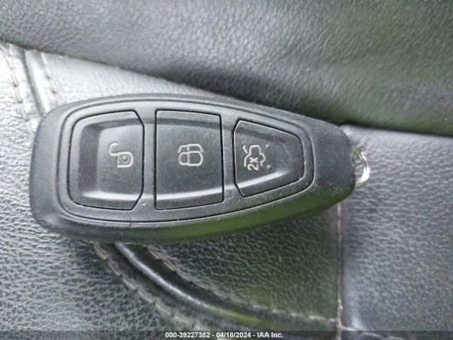 3FADP4CJ7FM205562 Ford Fiesta Titanium