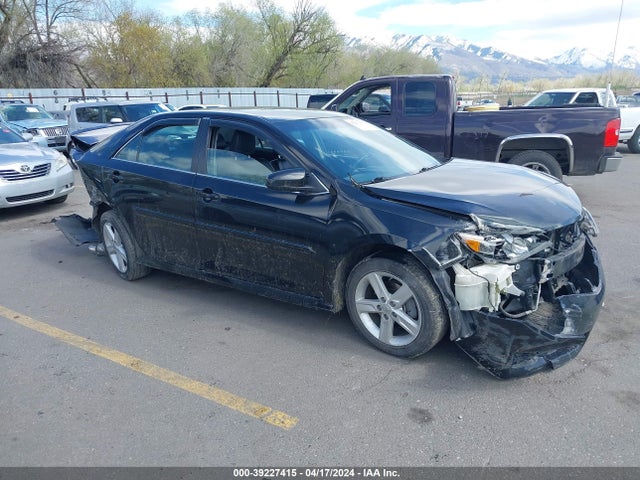 2014 4T1BF1FK2EU740599 main image