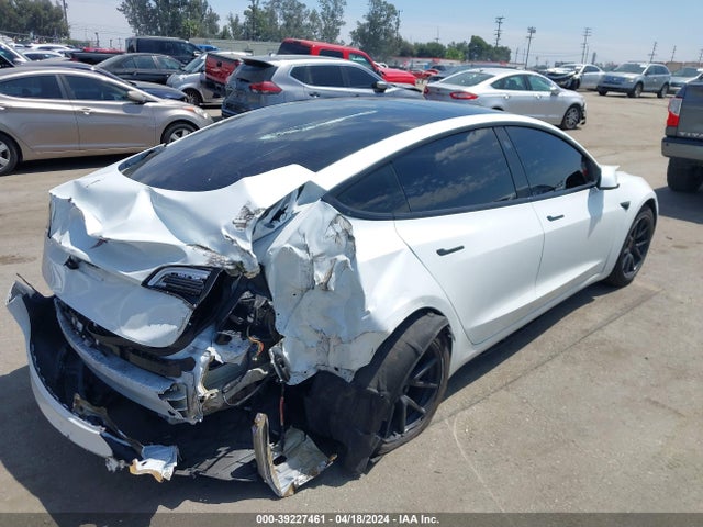 Tesla Model 3 Rear-wheel Drive 2023 5YJ3E1EA0PF572395 Image 4