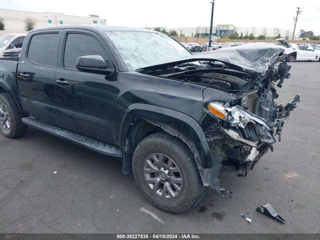 Toyota Tacoma Sr5 V6 2017 5TFCZ5AN7HX090132 main image