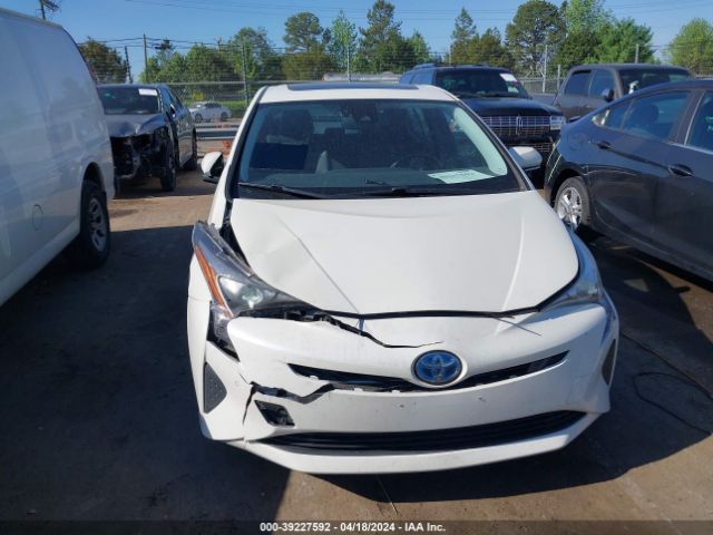 JTDKARFU3G3029148 Toyota Prius Four