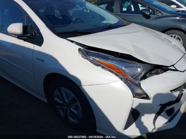 JTDKARFU3G3029148 Toyota Prius Four