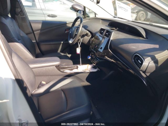JTDKARFU3G3029148 Toyota Prius Four