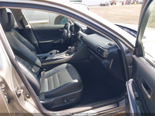 Продажа на аукционе авто 2017 Lexus Is 300, vin: JTHCM1D22H5024963, номер лота: 39227611