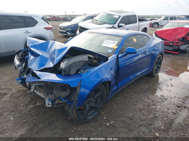 Chevrolet Camaro 1lt 2018 1G1FB1RS8J0114904 Image 2